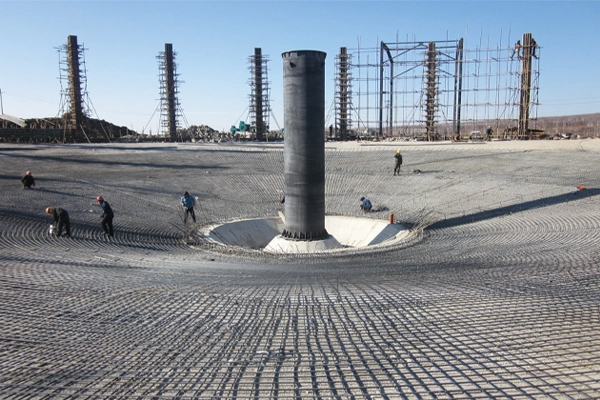 Berapa tingkat konsumsi energi dari pengental, dan berapa biaya operasi dan pemeliharaan?